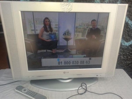 pantalla tv plateada lg $1000
